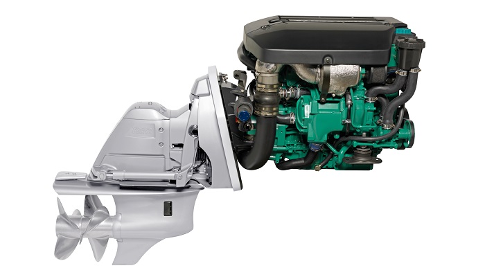 New Volvo Penta D3-140 DPS Sterndrive Package